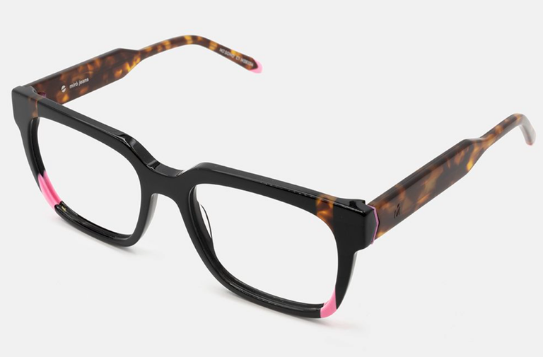 Centro Óptico Anton Miro Jeans