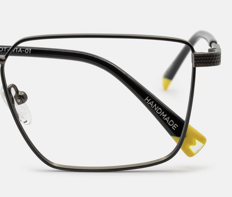 Centro Óptico Anton MiroJeans