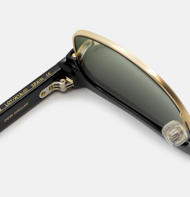 Centro Óptico Anton MiroJeans