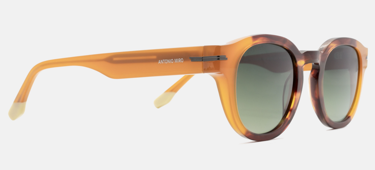 Centro Óptico Anton Miro Jeans