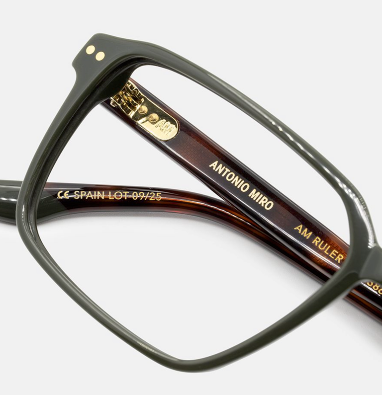 Centro Óptico Anton MiroJeans